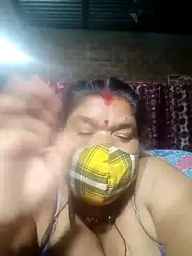 Hot Falguni online show from February 19, 4:55 pm