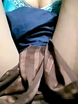 Hot Falguni online show from March 18, 1:53 pm