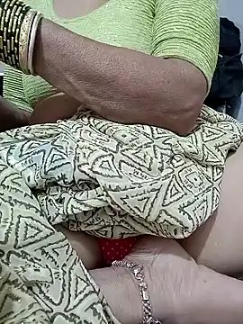 Hot Falguni online show from September 13, 7:41 am