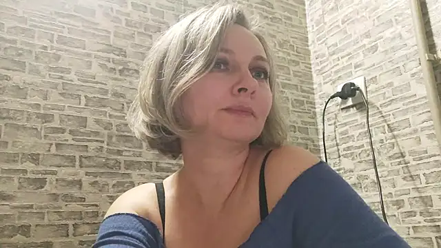 EdithManning online show from February 7, 2:47 pm