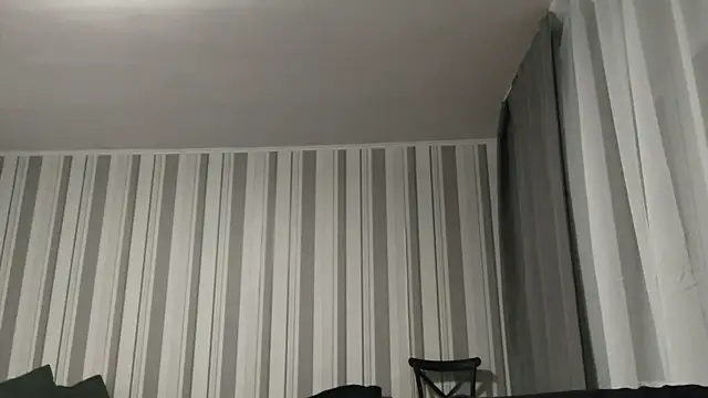 EdithManning online show from March 8, 6:44 pm