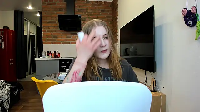 princessaalicc online show from February 17, 11:13 am