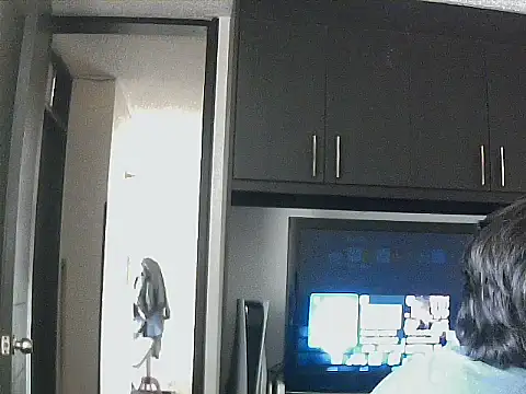 aixs93 online show from October 7, 7:11 pm