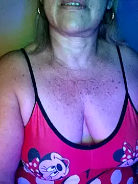 Snapshot of Kasandra_Ho chatting on December 19, 1:28 am Kasandra Ho online show from December 19, 1:28 am