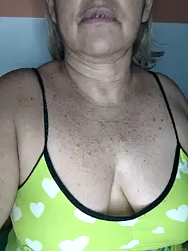 Snapshot of Kasandra_Ho chatting on January 11, 1:59 am Kasandra Ho online show from January 11, 1:59 am