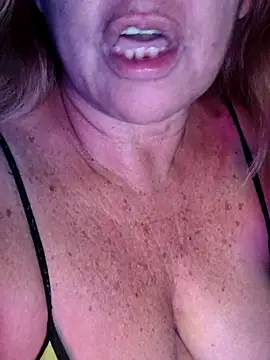 Snapshot of Kasandra_Ho chatting on November 28, 8:28 am Kasandra Ho online show from November 28, 8:28 am