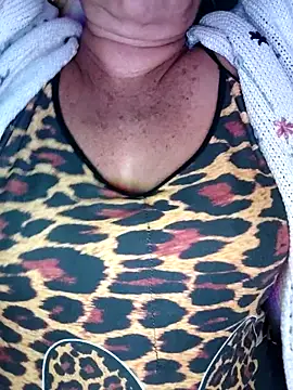 Snapshot of Kasandra_Ho chatting on December 1, 8:41 am Kasandra Ho online show from December 1, 8:41 am