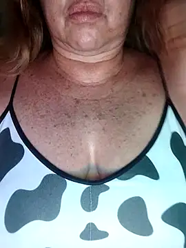 Snapshot of Kasandra_Ho chatting on December 15, 8:29 am Kasandra Ho online show from December 15, 8:29 am