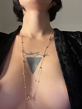 kikidoll online show from November 26, 12:11 am