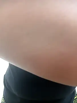 Snapshot of samanthaPuxy chatting on January 31, 3:52 am samanthaPuxy online show from January 31, 3:52 am