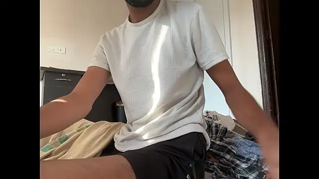 Snapshot of meatycronn chatting on September 11, 2:44 am meatycronn online show from September 11, 2:44 am