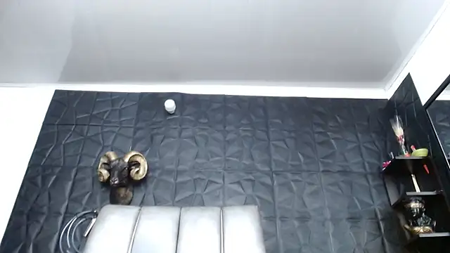 Hanna Fox 69 online show from April 21, 8:53 am