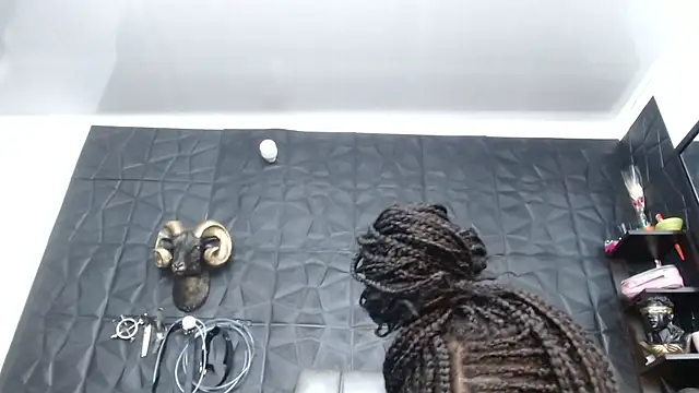 Hanna Fox 69 online show from April 23, 12:29 pm