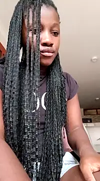 Snapshot of kharoll chatting on February 13, 12:00 pm kharoll online show from February 13, 12:00 pm