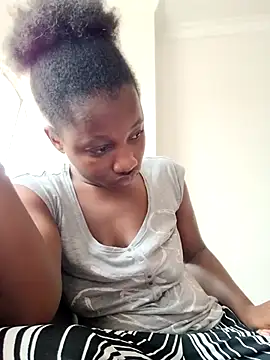 Snapshot of kharoll chatting on March 14, 1:46 pm kharoll online show from March 14, 1:46 pm