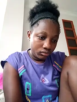 Snapshot of kharoll chatting on March 17, 12:14 pm kharoll online show from March 17, 12:14 pm