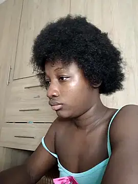 Snapshot of kharoll chatting on October 10, 3:49 am kharoll online show from October 10, 3:49 am