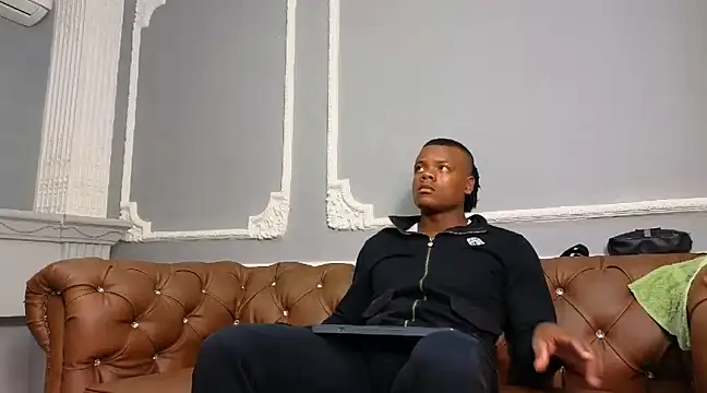 Snapshot of JoshLoganx chatting on January 22, 8:17 pm JoshLoganx online show from January 22, 8:17 pm