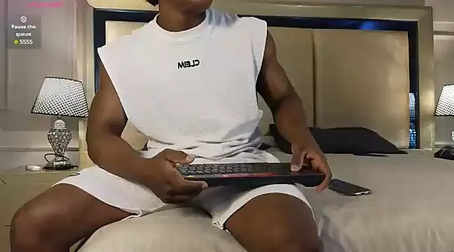 Snapshot of JoshLoganx chatting on March 14, 8:06 pm JoshLoganx online show from March 14, 8:06 pm