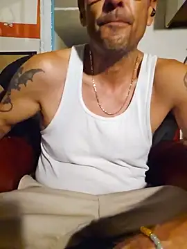 Snapshot of Pumpndeep chatting on July 14, 7:24 am Pumpndeep online show from July 14, 7:24 am