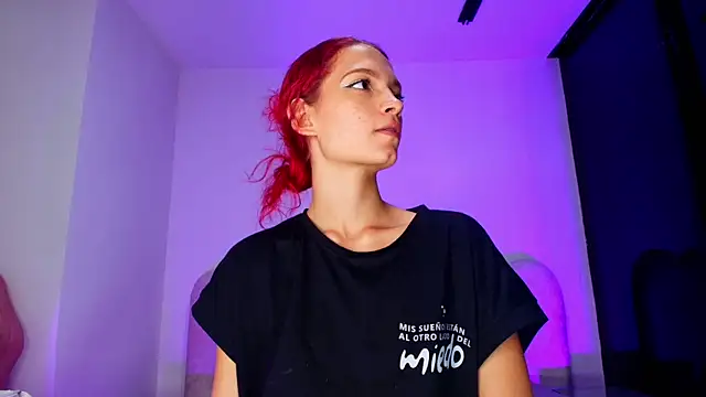 mia stanfort online show from November 21, 7:12 pm