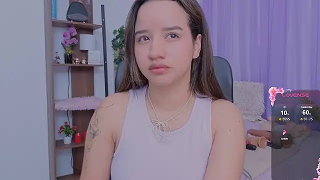 emilyrouxe online show from February 17, 2:57 pm