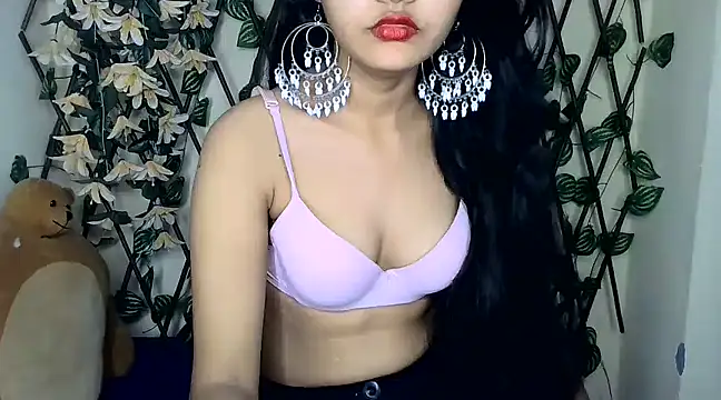 Snapshot of SUZY_FROMUS chatting on February 14, 4:20 pm SUZY FROMUS online show from February 14, 4:20 pm