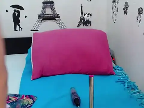 Lunaxx21 online show from December 5, 3:15 am