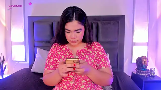 EmmaBecket2 online show from December 28, 3:47 am