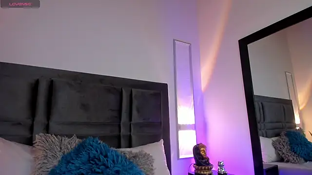 EmmaBecket2 online show from February 17, 3:47 am