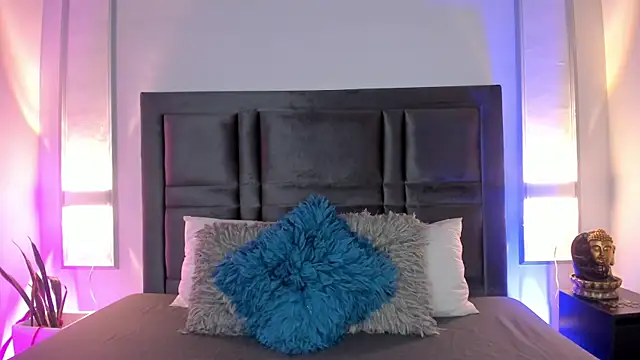 EmmaBecket2 online show from October 2, 12:34 pm