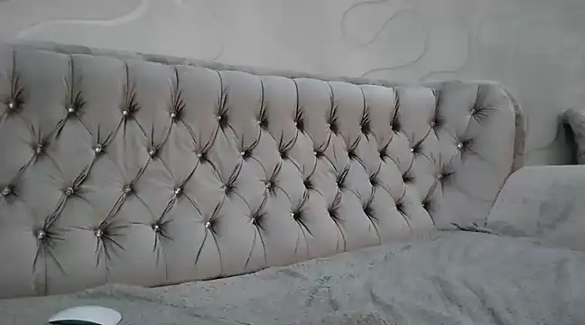 Snapshot of ElliaSquirtGirl chatting on January 18, 5:15 pm ElliaSquirtGirl online show from January 18, 5:15 pm