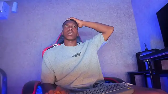 JD THEBABY online show from October 2, 2:24 pm