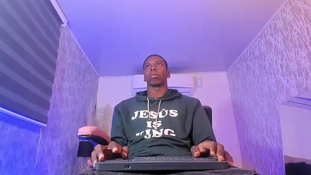 JD THEBABY online show from October 10, 12:48 pm