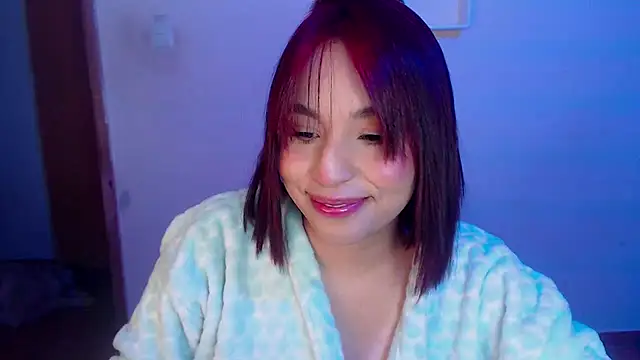 Snapshot of annie3 chatting on December 20, 2:08 am annie3 online show from December 20, 2:08 am