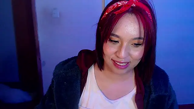 Snapshot of annie3 chatting on December 21, 4:52 am annie3 online show from December 21, 4:52 am