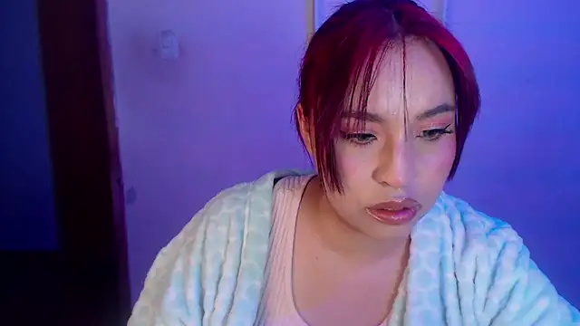 Snapshot of annie3 chatting on December 22, 1:45 am annie3 online show from December 22, 1:45 am