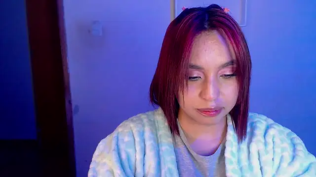Snapshot of annie3 chatting on January 25, 2:47 am annie3 online show from January 25, 2:47 am
