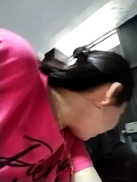 Snapshot of Lucianaferro_ chatting on September 12, 12:49 pm Lucianaferro online show from September 12, 12:49 pm