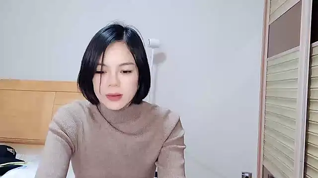 Snapshot of Linda-LL chatting on January 12, 6:28 am Linda-LL online show from January 12, 6:28 am