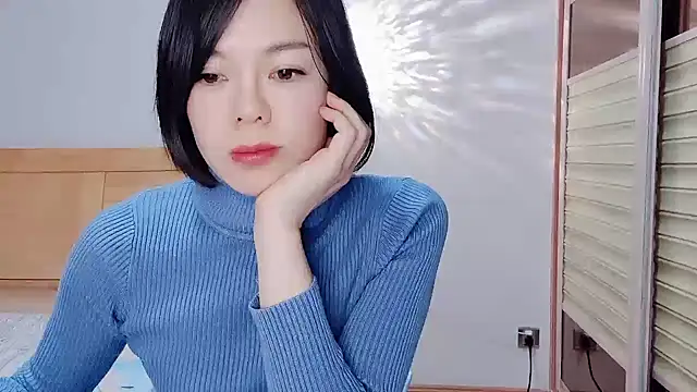 Snapshot of Linda-LL chatting on January 14, 1:06 pm Linda-LL online show from January 14, 1:06 pm