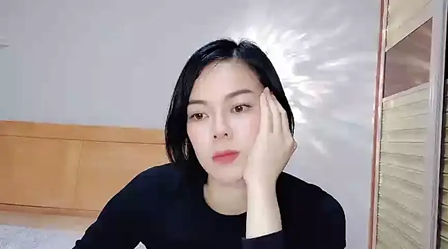 Snapshot of Linda-LL chatting on January 24, 12:41 pm Linda-LL online show from January 24, 12:41 pm