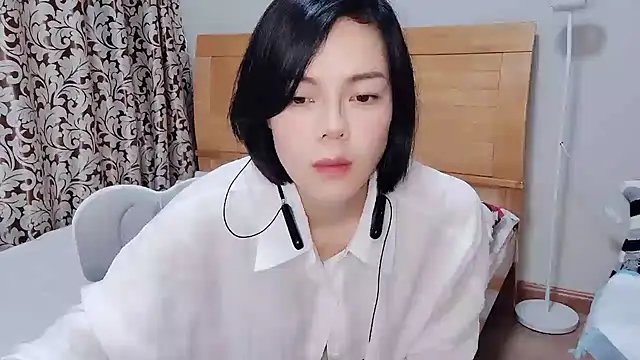 Snapshot of Linda-LL chatting on February 26, 12:36 pm Linda-LL online show from February 26, 12:36 pm