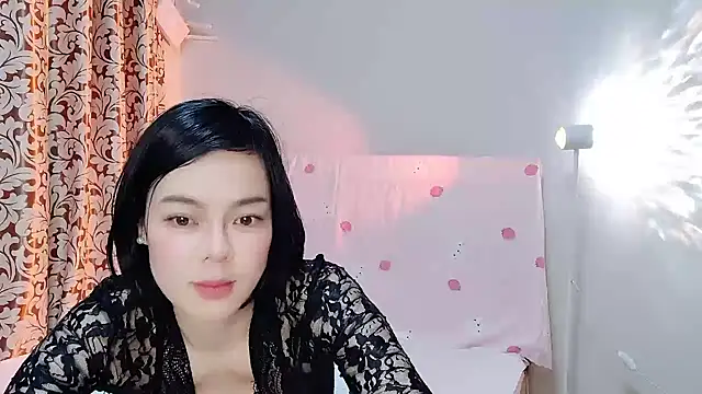 Snapshot of Linda-LL chatting on March 8, 3:02 pm Linda-LL online show from March 8, 3:02 pm