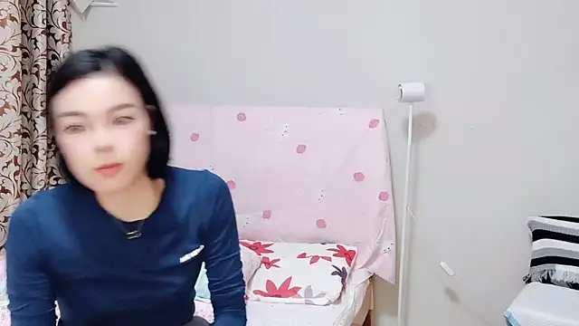 Snapshot of Linda-LL chatting on March 14, 7:59 am Linda-LL online show from March 14, 7:59 am