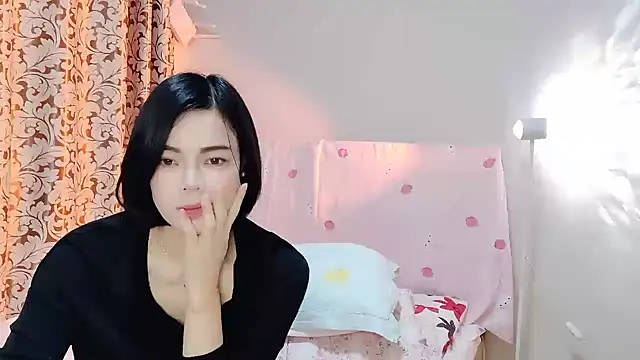 Snapshot of Linda-LL chatting on March 16, 1:59 am Linda-LL online show from March 16, 1:59 am