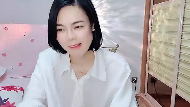 Snapshot of Linda-LL chatting on March 16, 3:06 pm Linda-LL online show from March 16, 3:06 pm