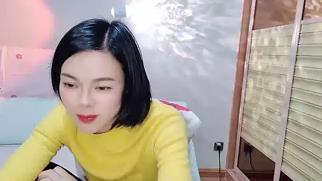 Snapshot of Linda-LL chatting on March 17, 11:53 am Linda-LL online show from March 17, 11:53 am