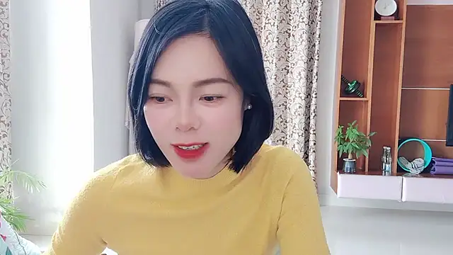 Snapshot of Linda-LL chatting on March 23, 4:05 am Linda-LL online show from March 23, 4:05 am