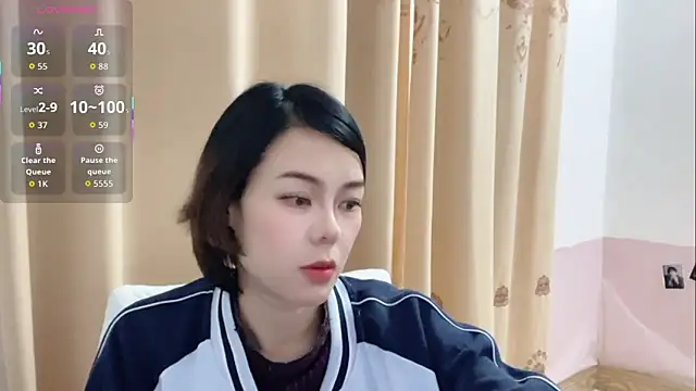 Linda-LL online show from April 7, 11:43 am